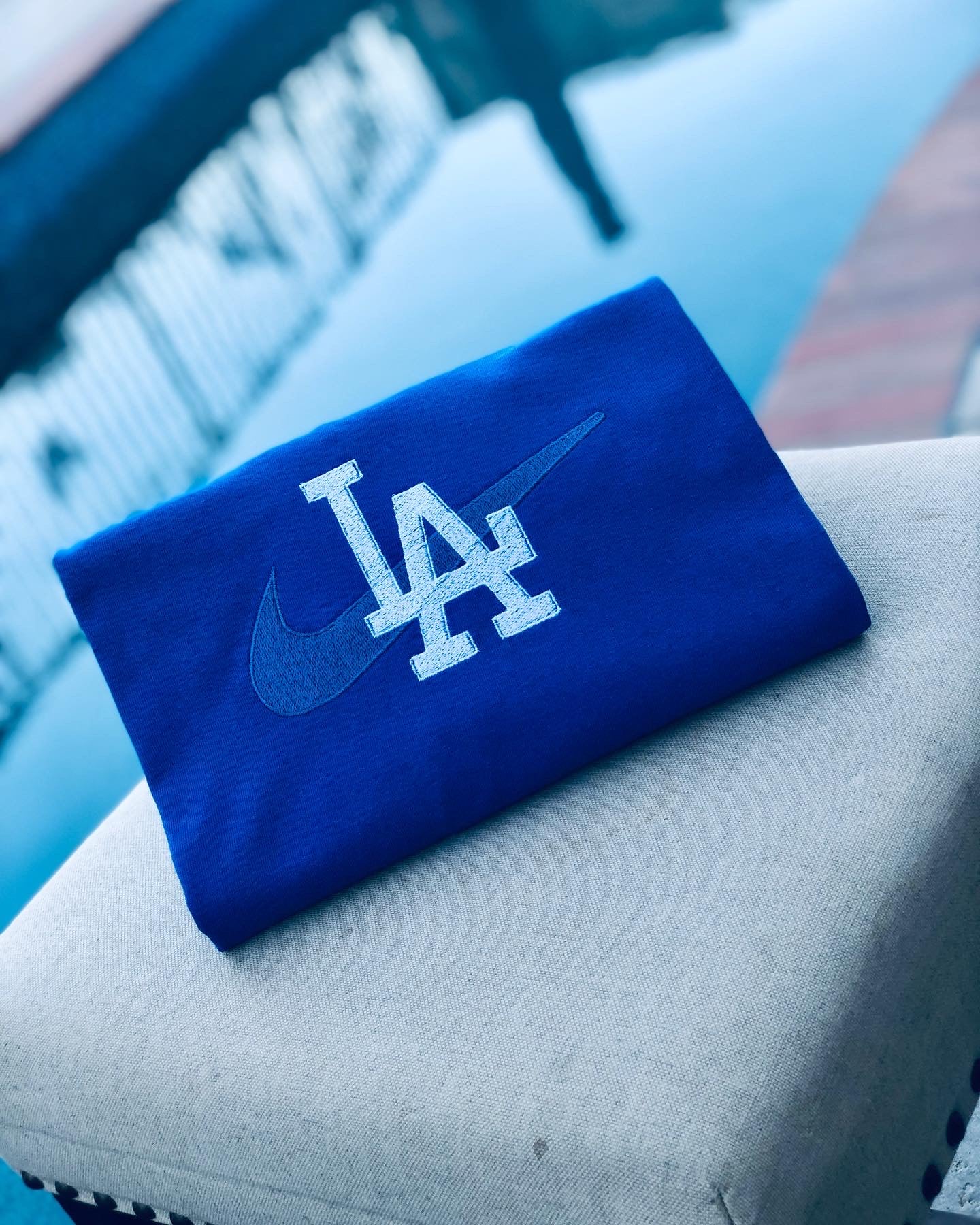 Los Angeles Swoosh